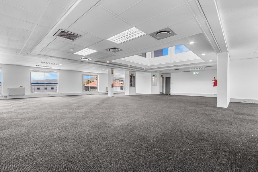 To Let commercial Property for Rent in Parow Western Cape